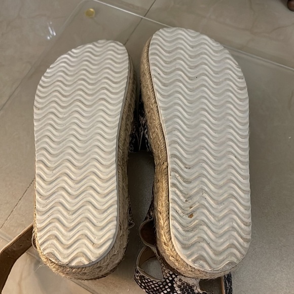 Pierre Dumas reptile print ankle strap chunky platform shoes 6 - Picture 4 of 6